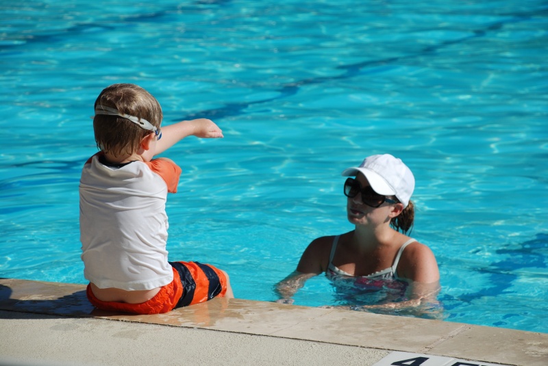 2009-08-20-19 IAN SWIM LESSON.jpg